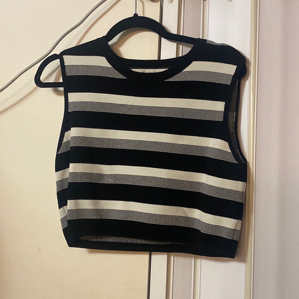 Rachael Roy crop top